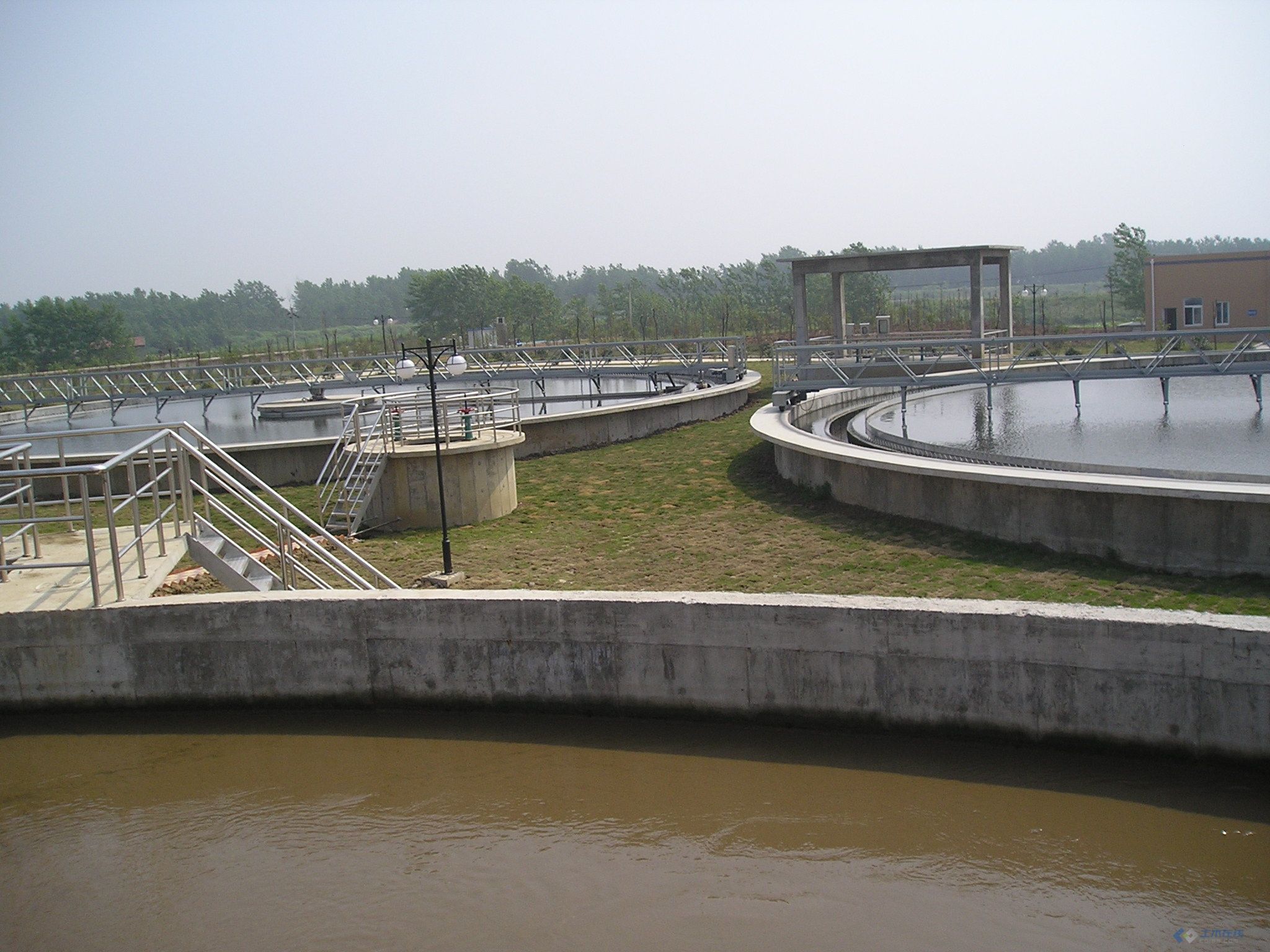 百余家定向客户，千余家成功案例